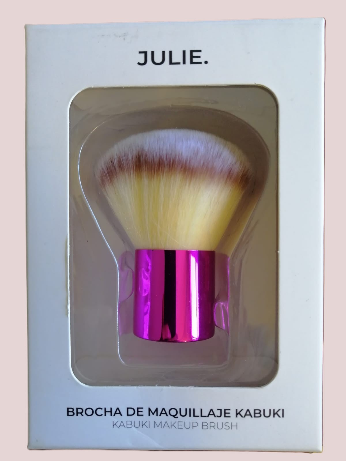 Brocha kabuki empaque pack belleza esencial
